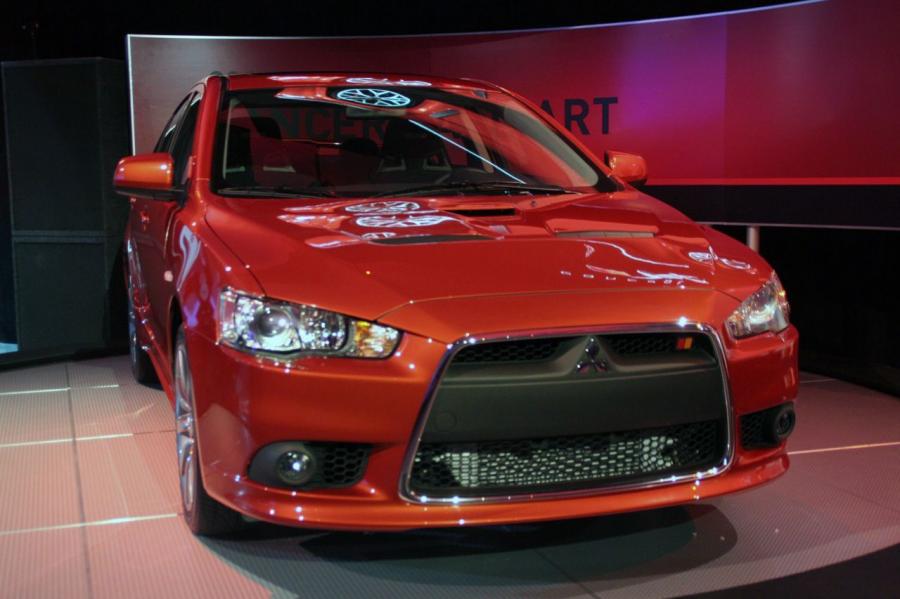  Mitsubishi Lancer Ralliart 2009 года  (фото 3 из 19)